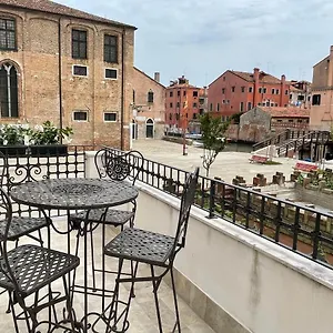 mh-3202-apartment-venice.hotelinveneto.com/